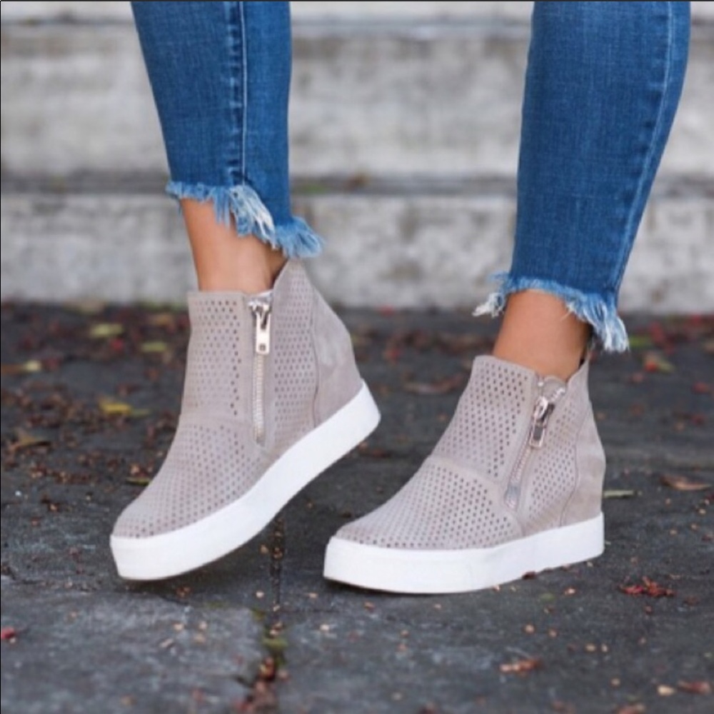 Steve Madden Wedgie Sneaker
